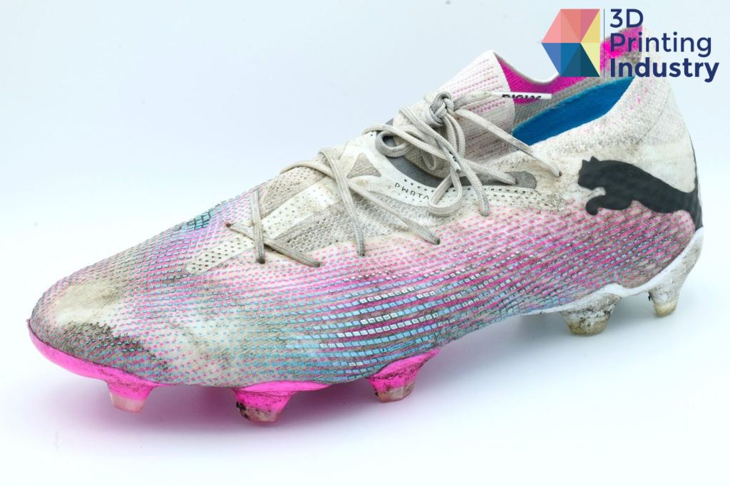 Football boot scan result and model. Images by 3D Printing Industry